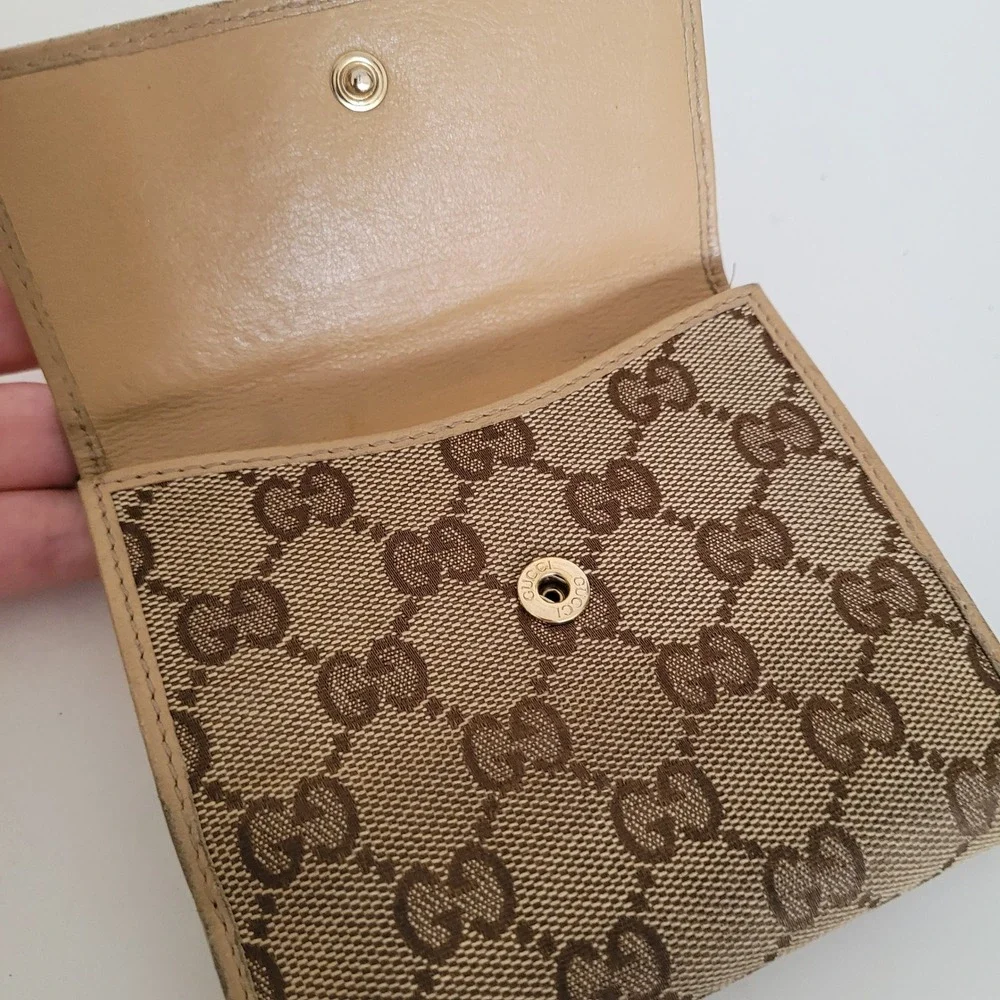 Gucci GG Supreme Canvas Bifold Wallet Tan Leather Monogram 212090-0959